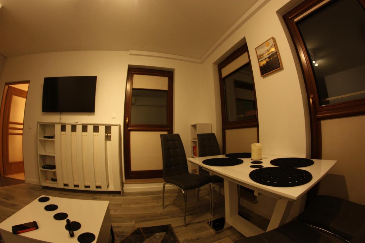 Urban City Apartments Варшава Экстерьер фото
