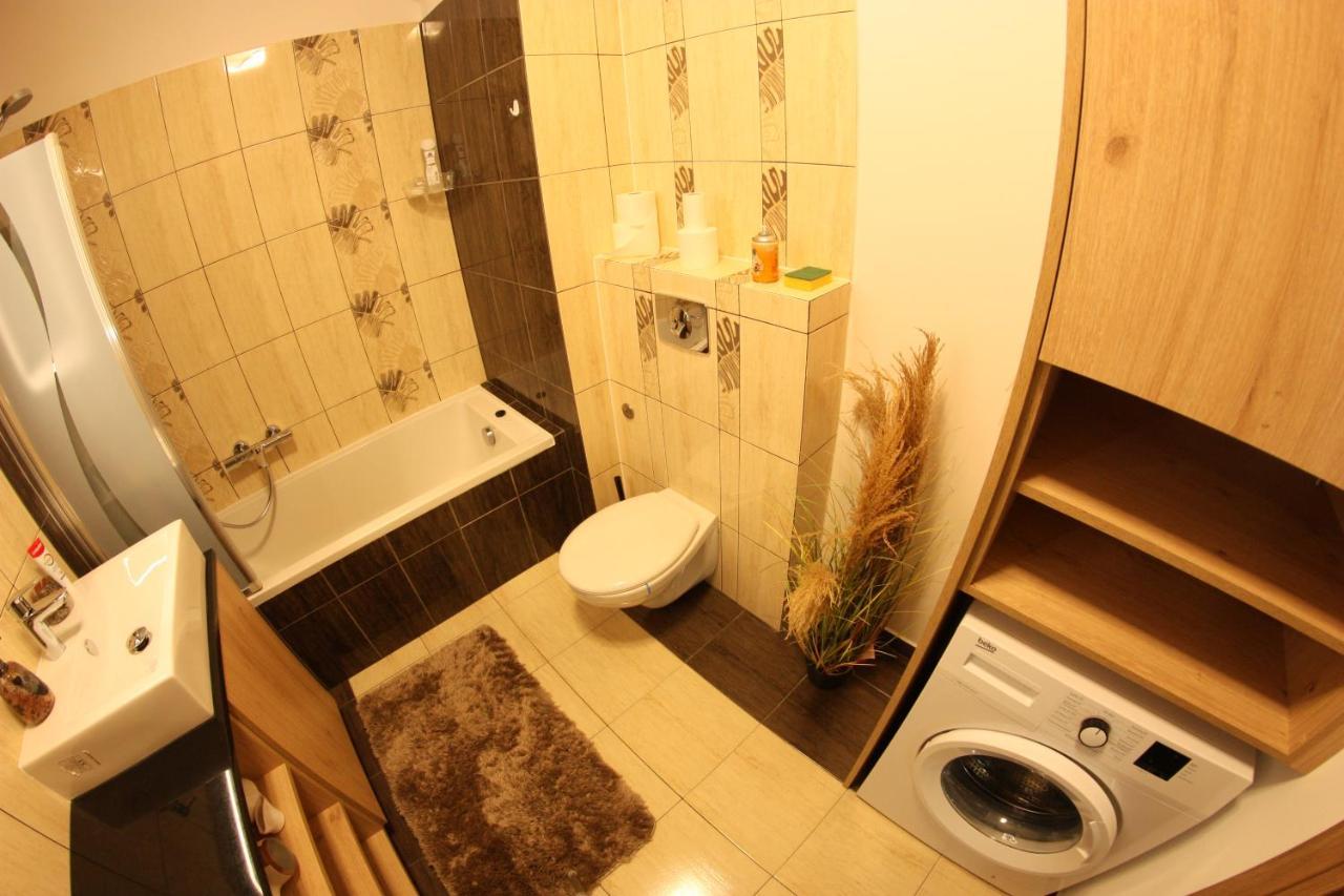 Urban City Apartments Варшава Экстерьер фото